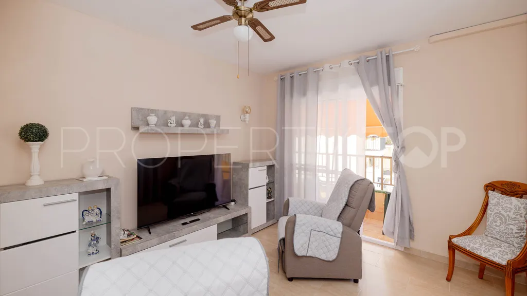 Apartamento a la venta en Estepona Puerto de 3 dormitorios