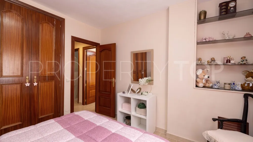 Apartamento a la venta en Estepona Puerto de 3 dormitorios