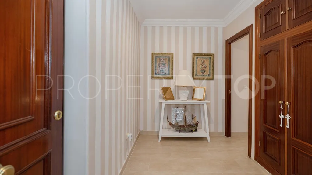 Apartamento a la venta en Estepona Puerto de 3 dormitorios