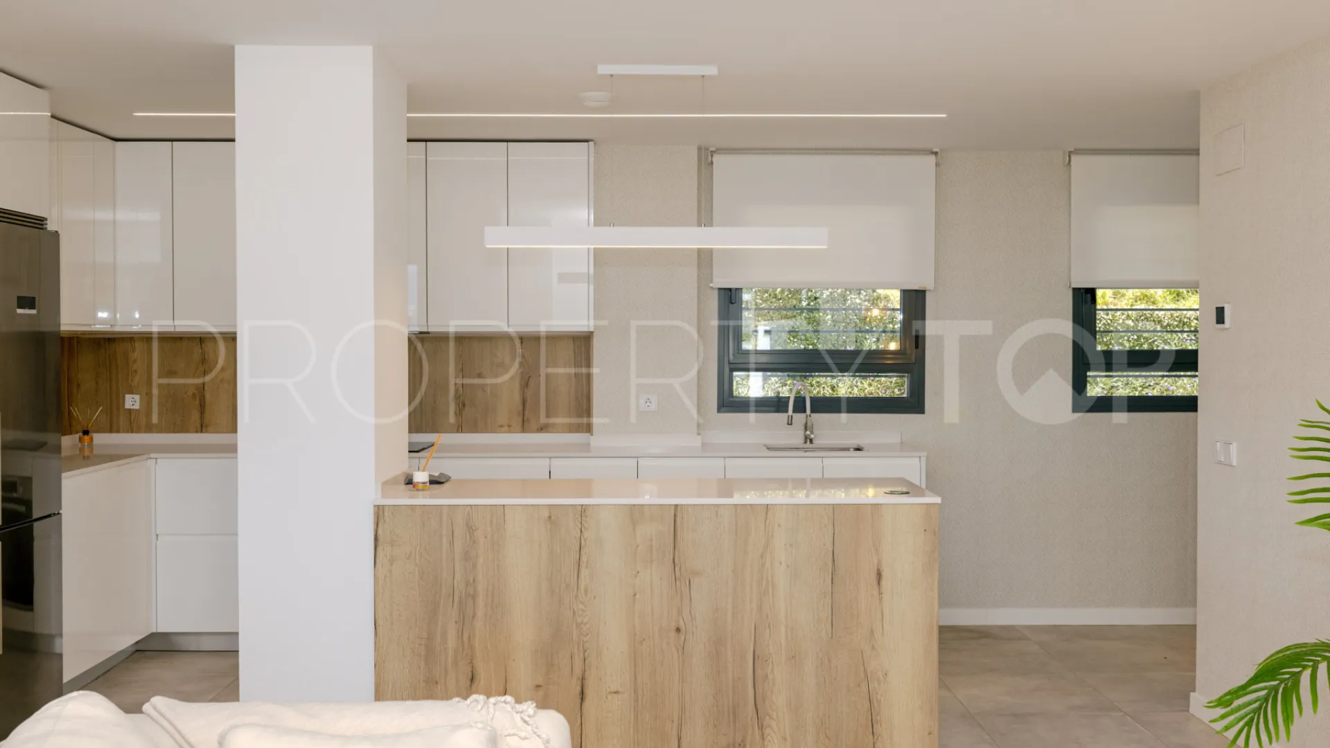 Apartamento en venta en Estepona Puerto