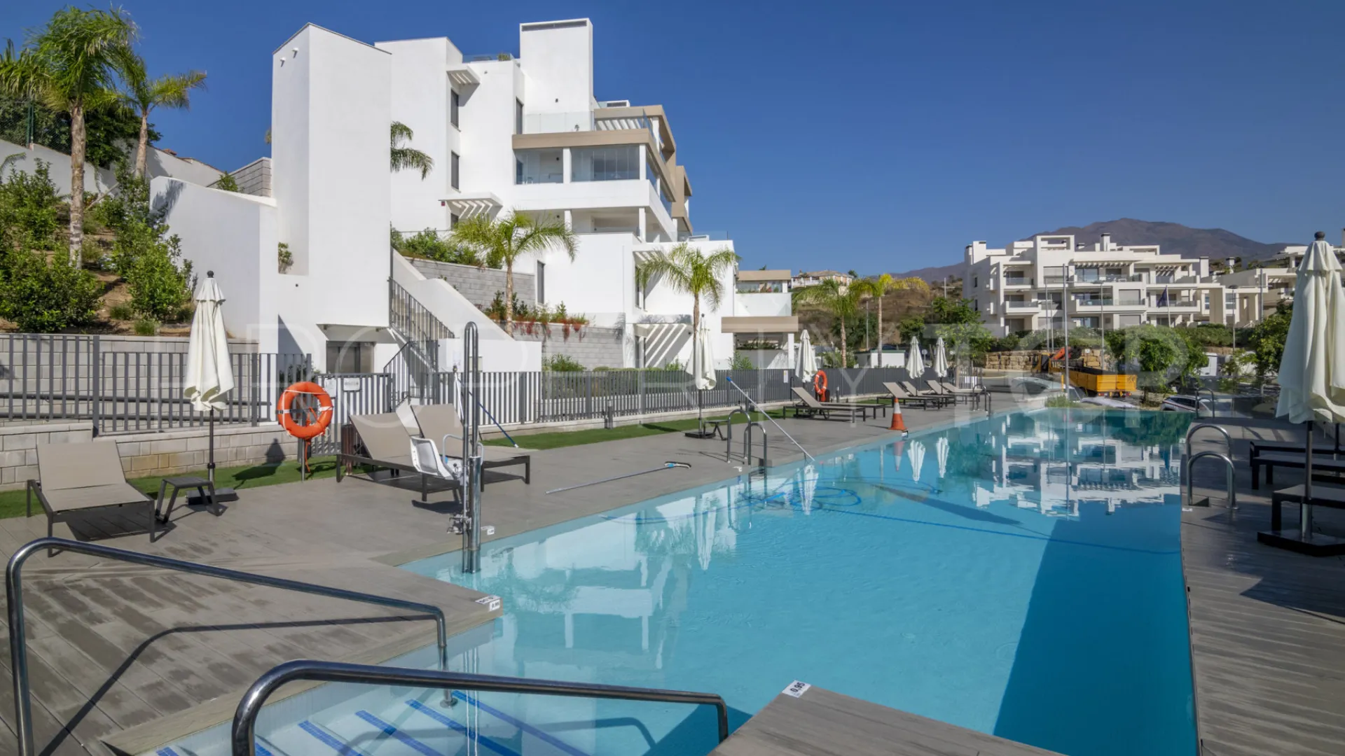 Apartamento en venta en Estepona Puerto