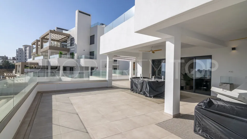 Apartamento en venta en Estepona Puerto