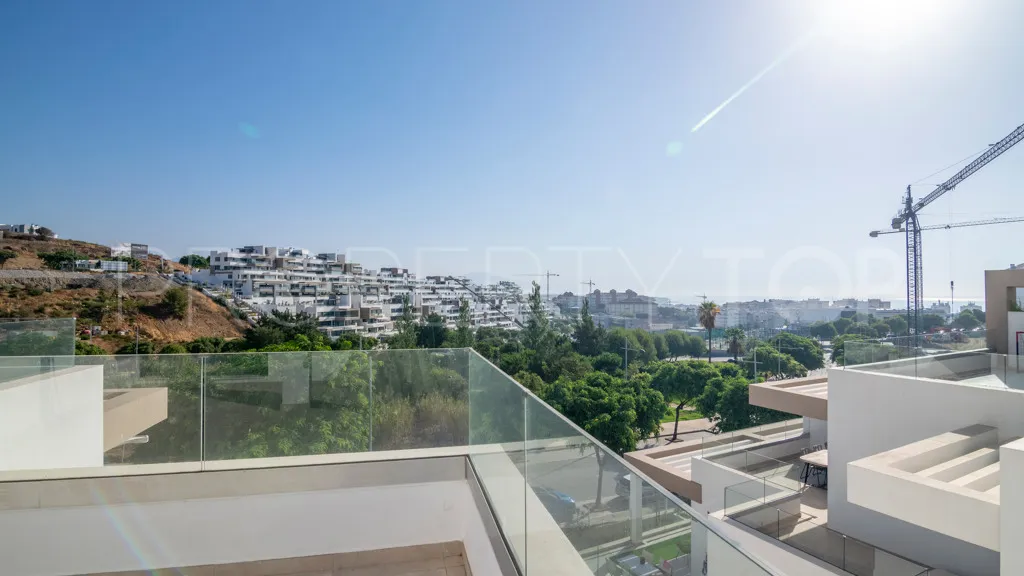 Apartamento en venta en Estepona Puerto