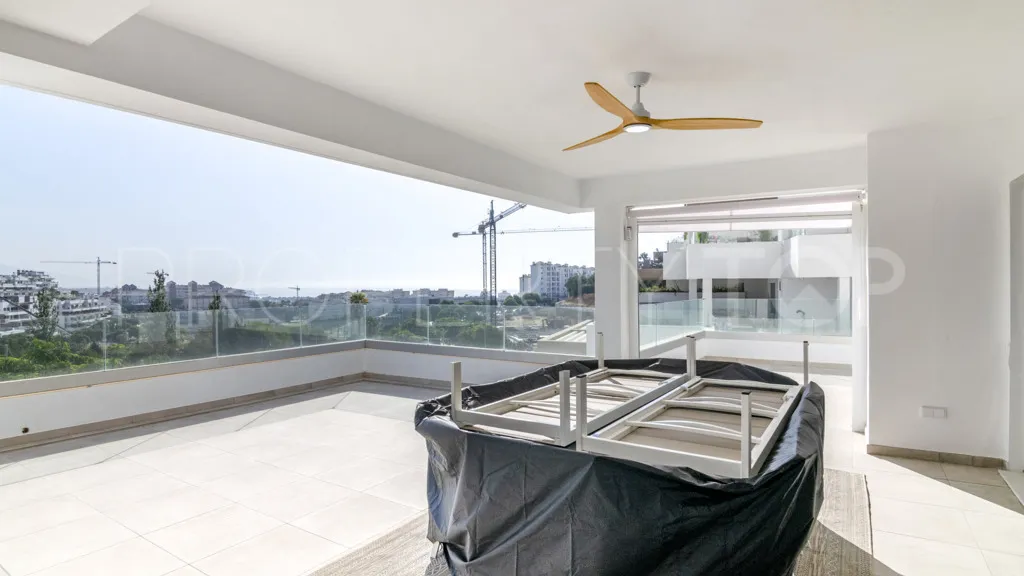 Apartamento en venta en Estepona Puerto
