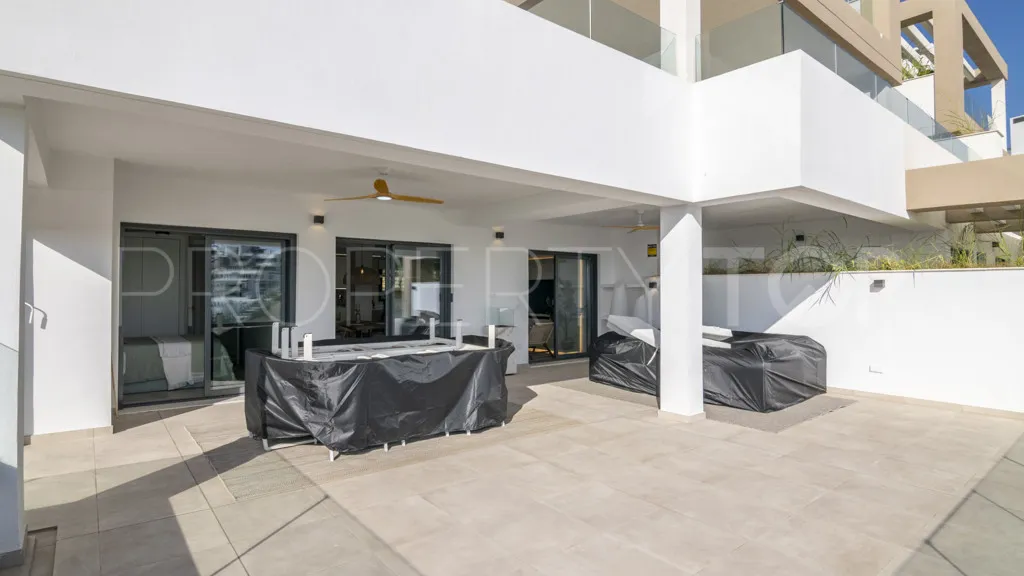 Apartamento en venta en Estepona Puerto