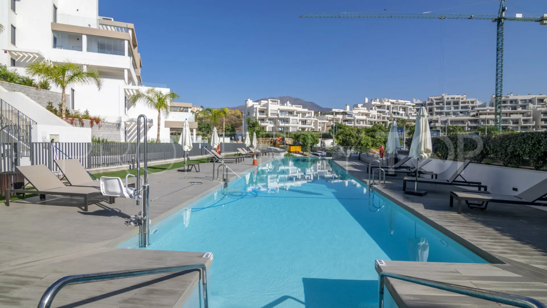 Apartamento en venta en Estepona Puerto