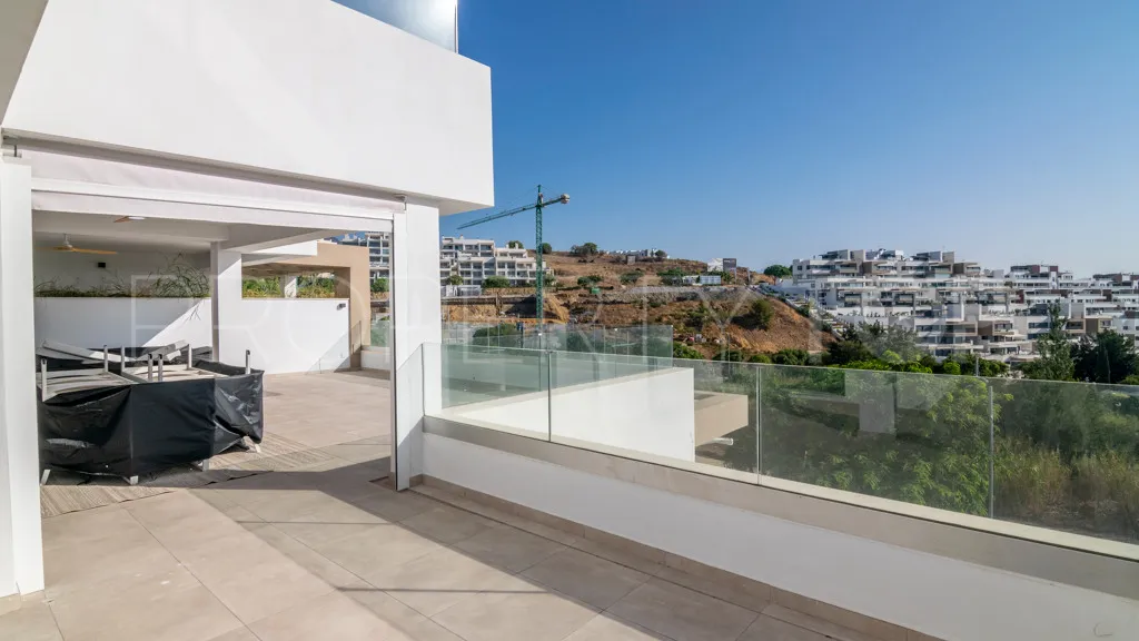 Apartamento en venta en Estepona Puerto