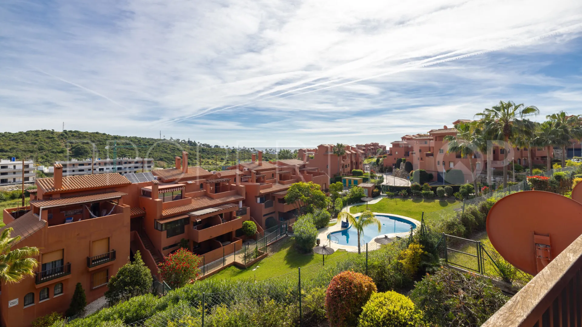 For sale apartment in Estepona Golf