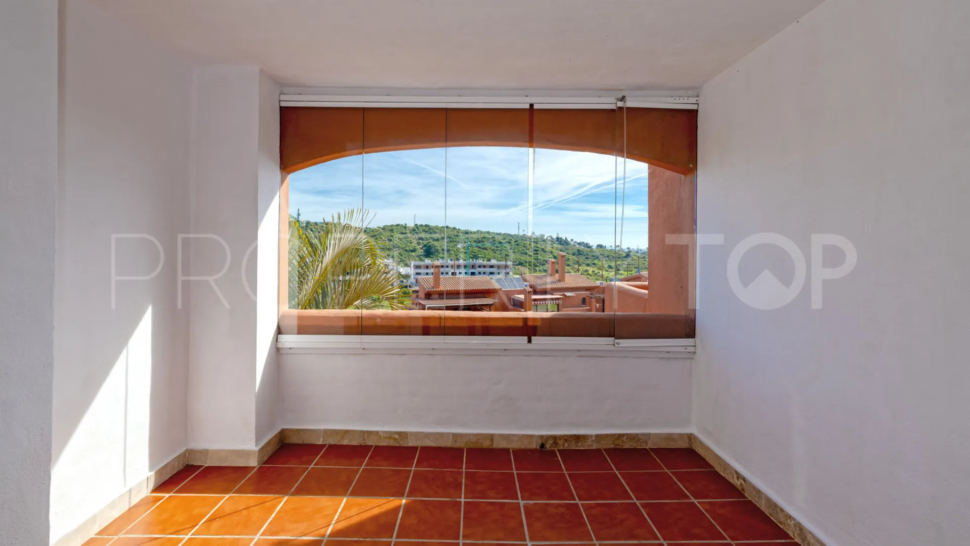 For sale apartment in Estepona Golf