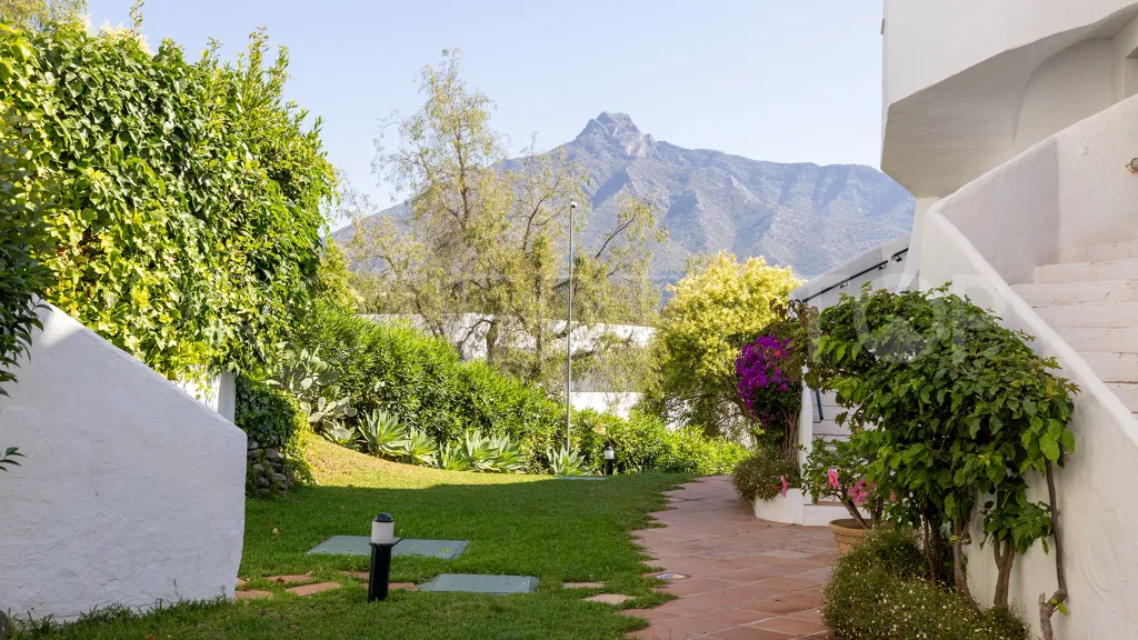 For sale Coto Real apartment with 3 bedrooms