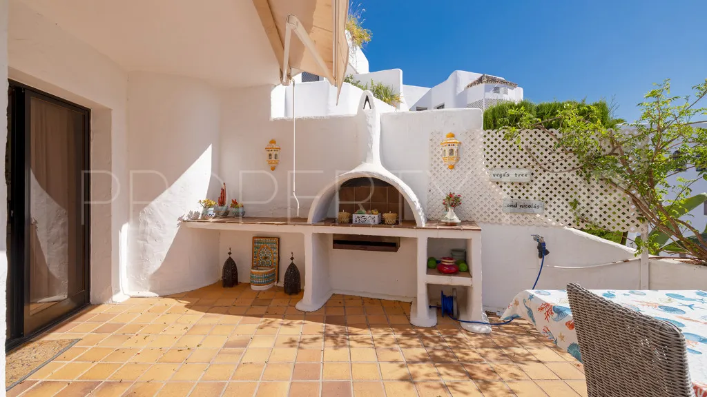 For sale Coto Real apartment with 3 bedrooms