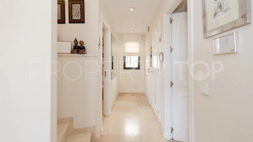 For sale Coto Real apartment with 3 bedrooms