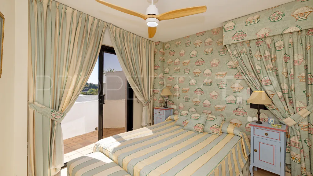 For sale Coto Real apartment with 3 bedrooms