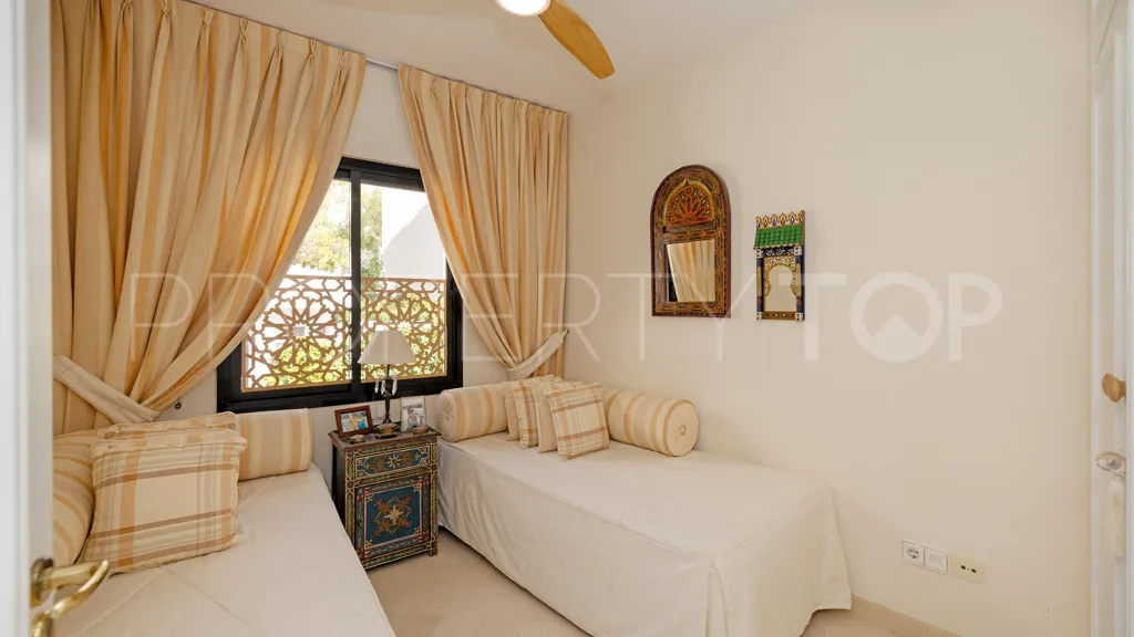 For sale Coto Real apartment with 3 bedrooms