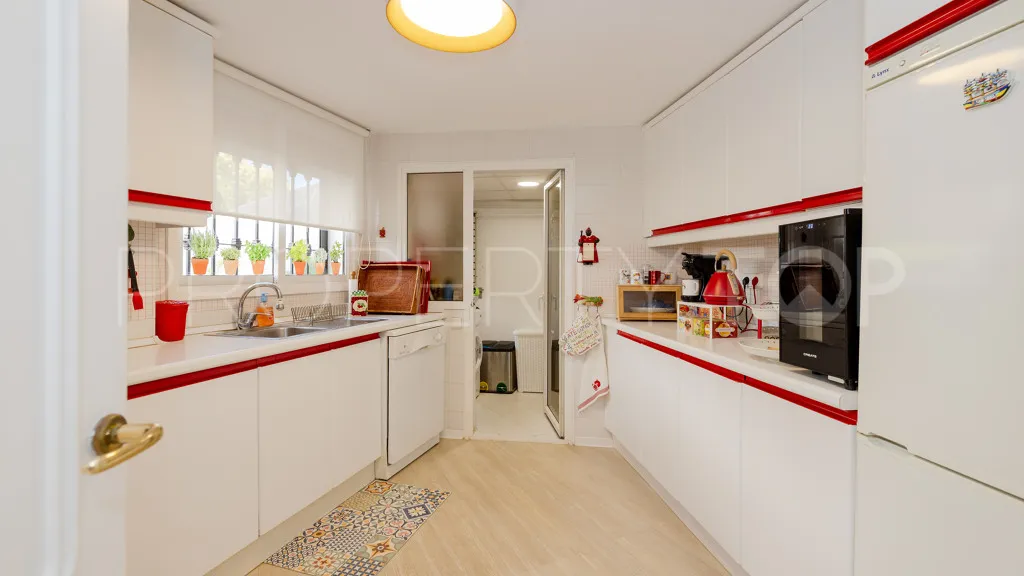 For sale Coto Real apartment with 3 bedrooms