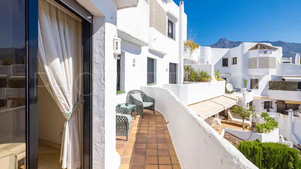 For sale Coto Real apartment with 3 bedrooms