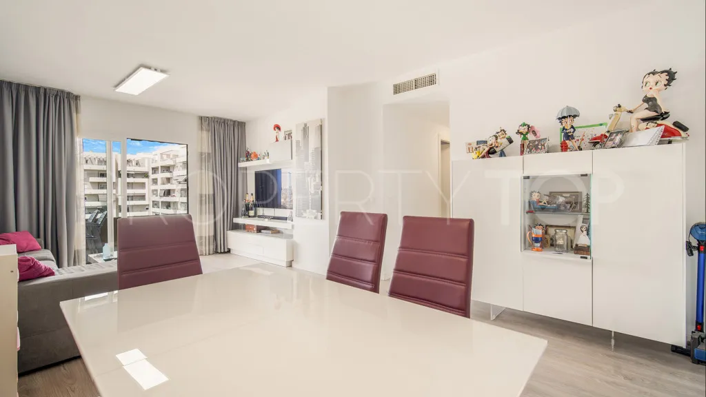 3 bedrooms apartment for sale in Nueva Andalucia