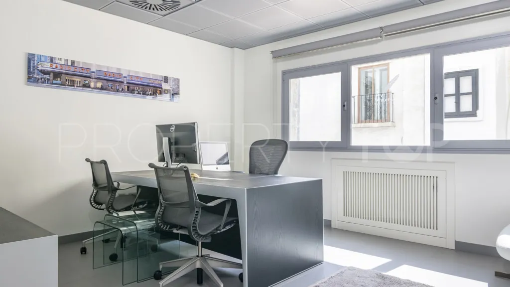 Local comercial en venta en Marbella - Puerto Banus