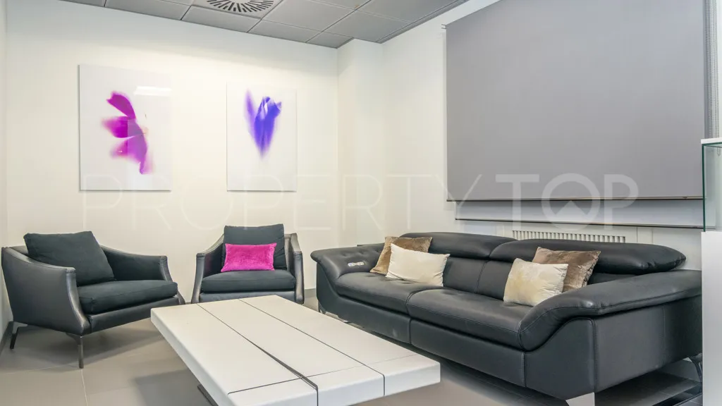Local comercial en venta en Marbella - Puerto Banus
