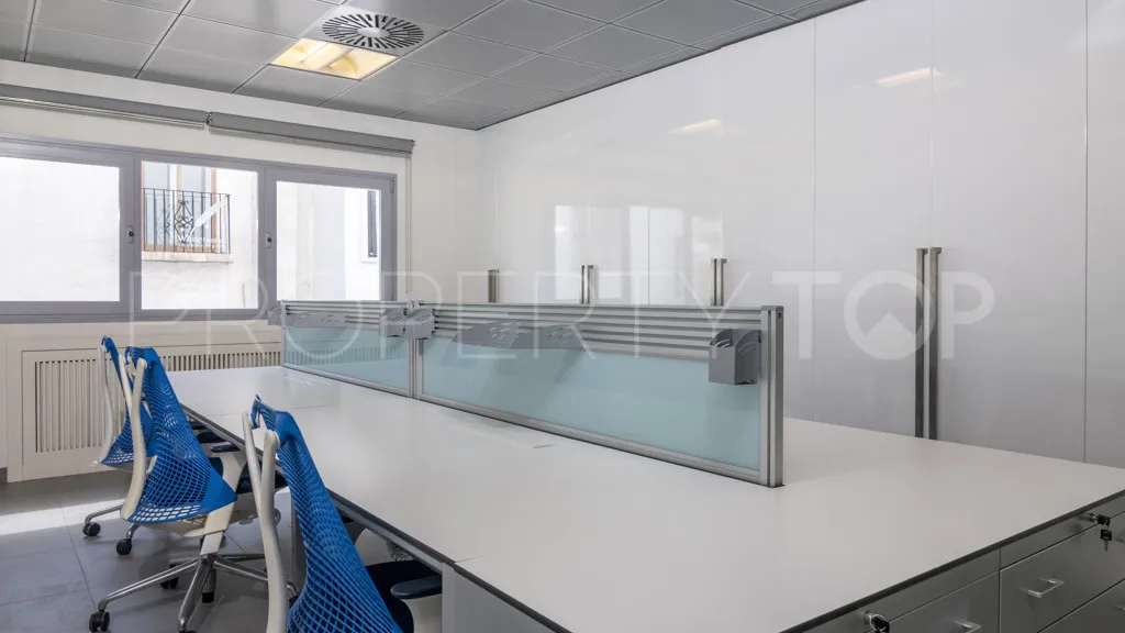 Local comercial en venta en Marbella - Puerto Banus