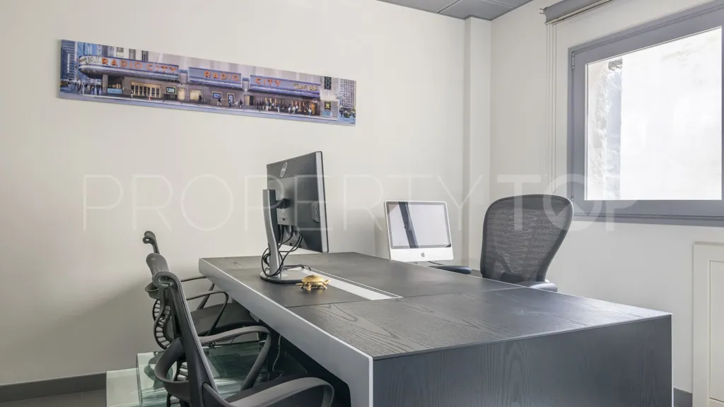 Local comercial en venta en Marbella - Puerto Banus