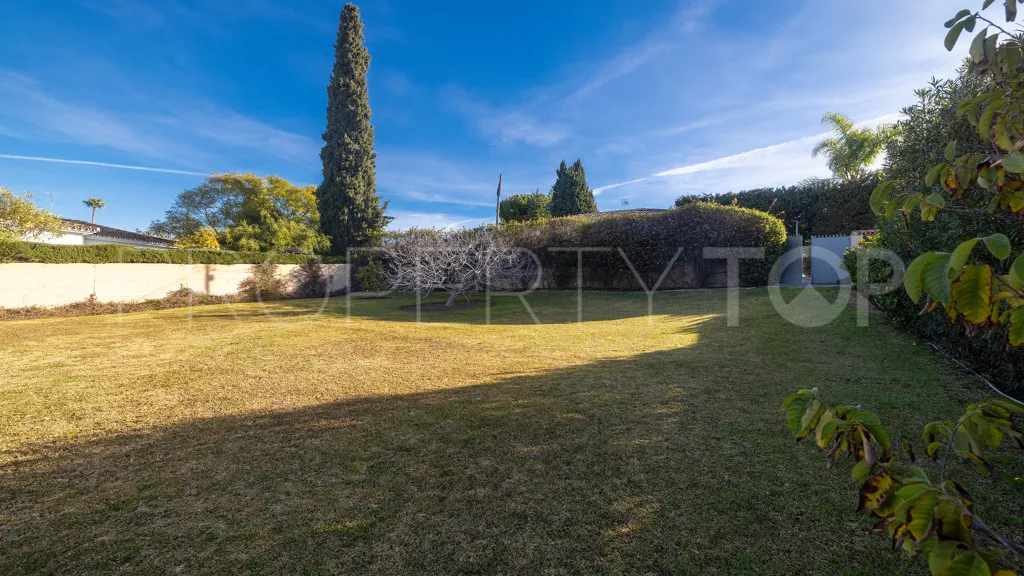 Plot in San Pedro de Alcantara for sale