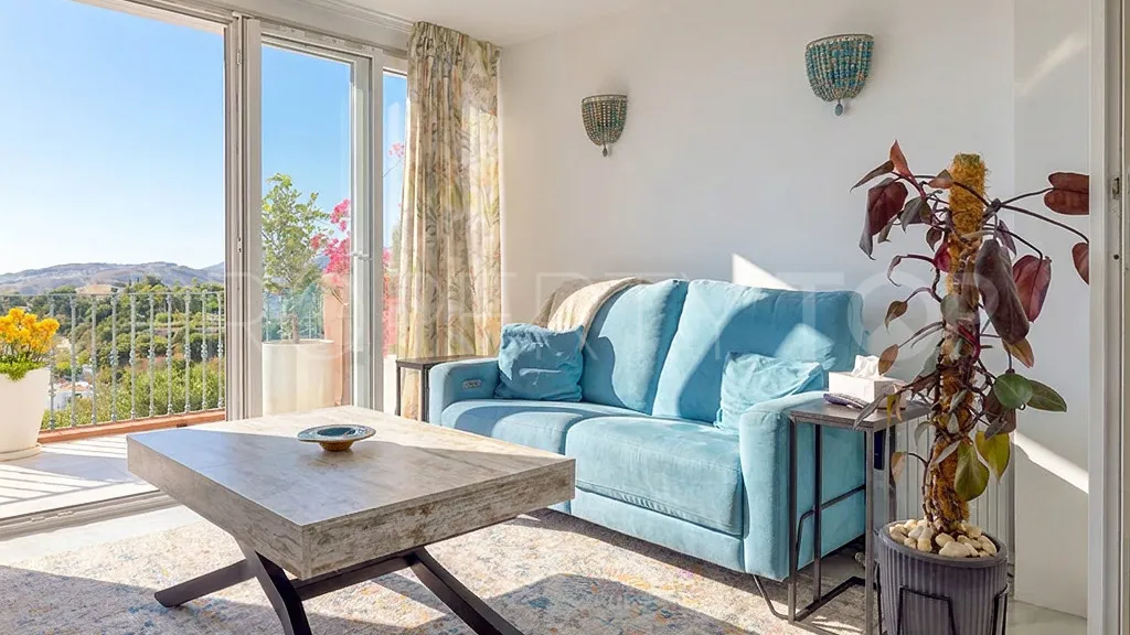 Se vende apartamento con 2 dormitorios en Benahavis