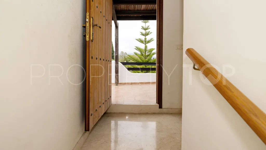 3 bedrooms Golden Mile chalet for sale