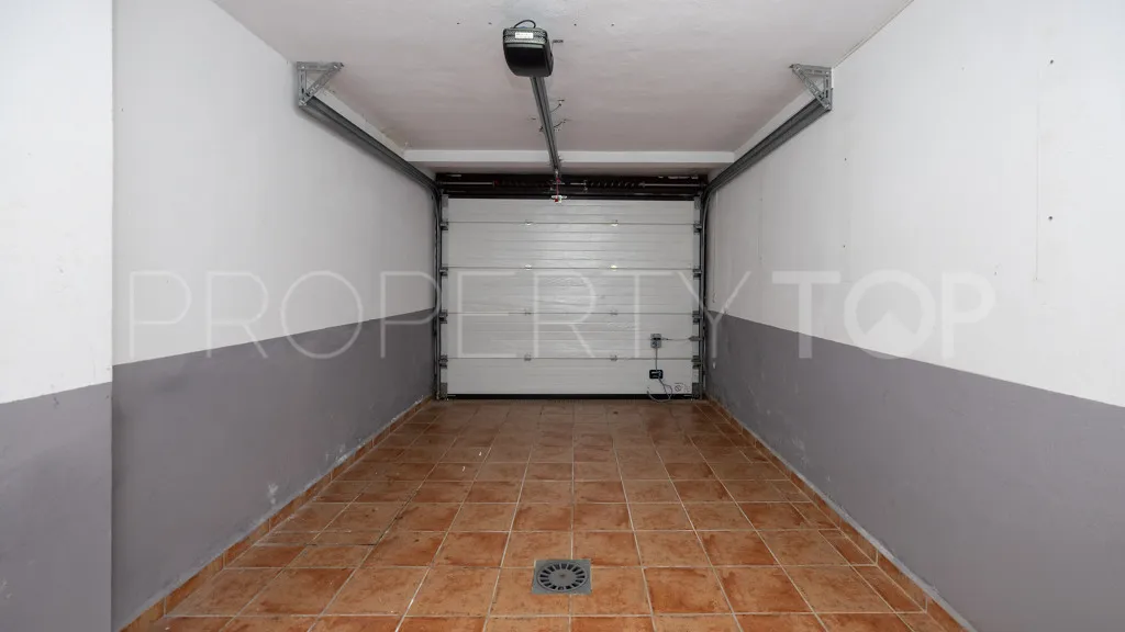 3 bedrooms Golden Mile chalet for sale