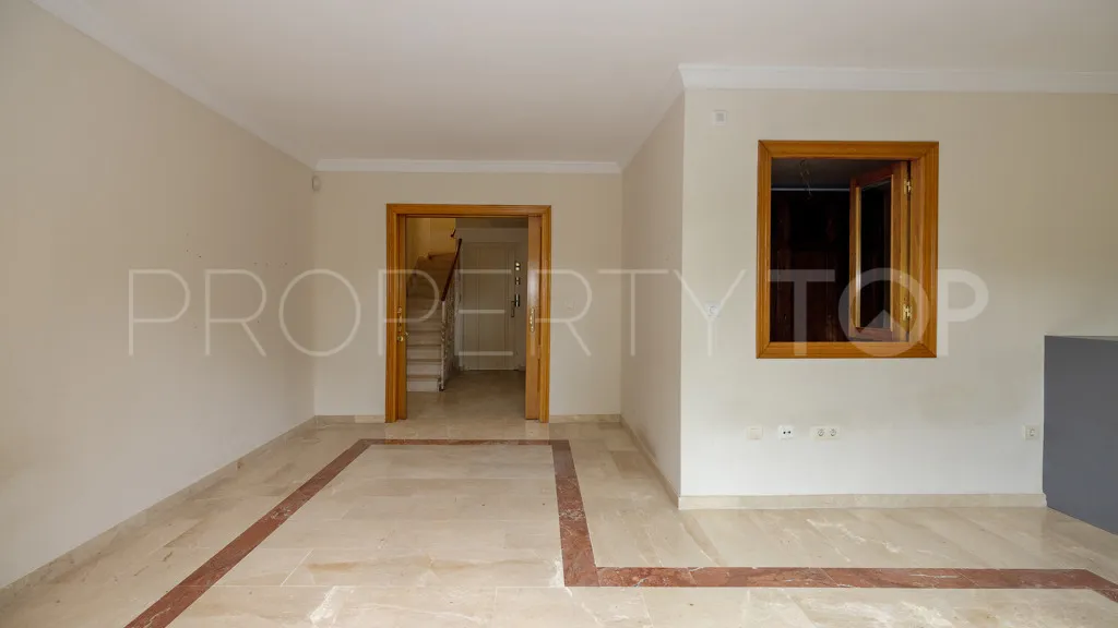 3 bedrooms Golden Mile chalet for sale