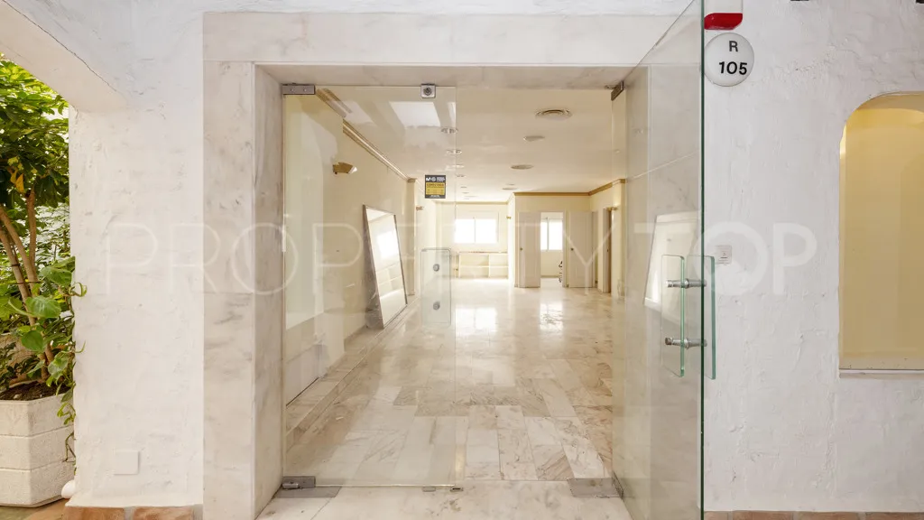 Marbella - Puerto Banus, local comercial a la venta