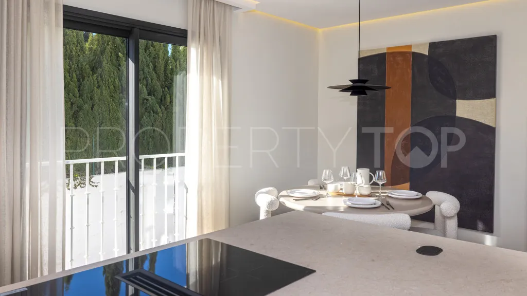 Apartamento en venta en Nueva Andalucia