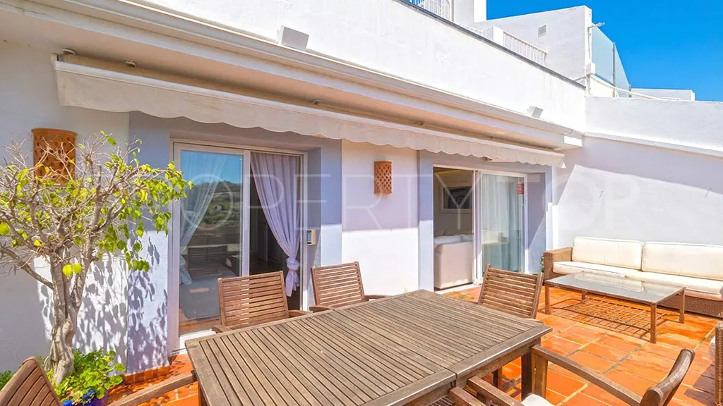 Se vende apartamento con 3 dormitorios en Benahavis