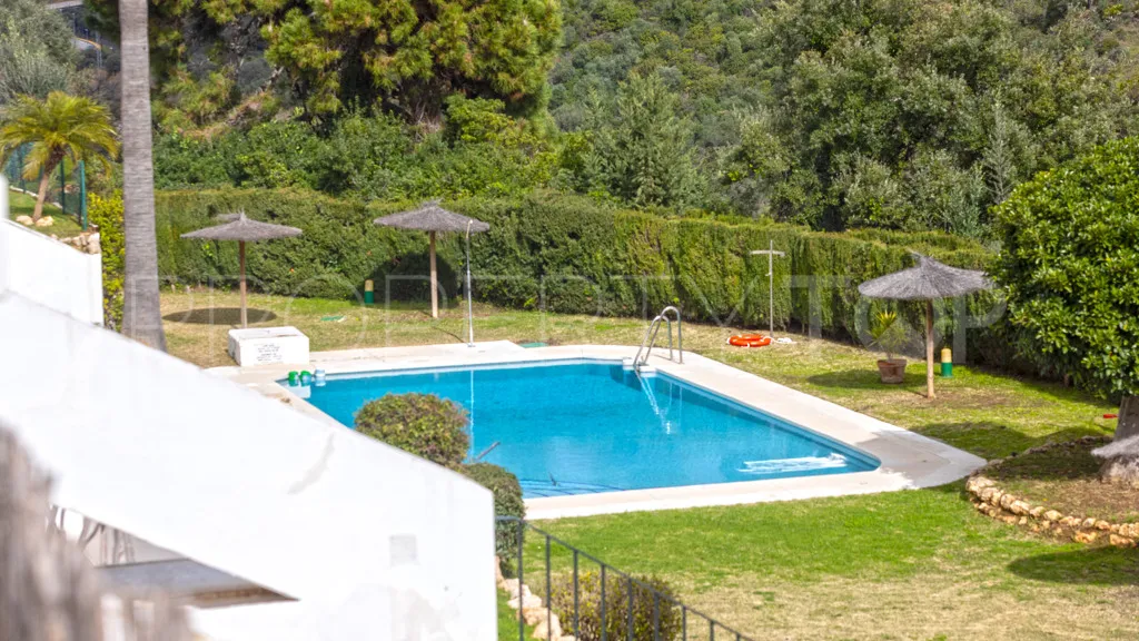 Se vende apartamento con 3 dormitorios en Benahavis