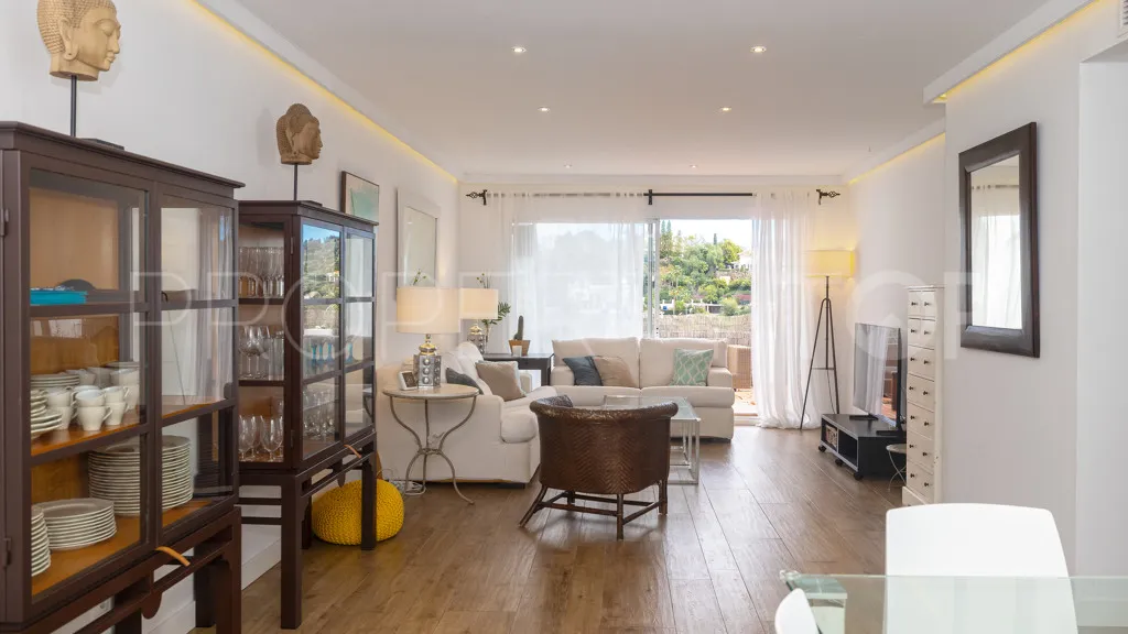 Se vende apartamento con 3 dormitorios en Benahavis
