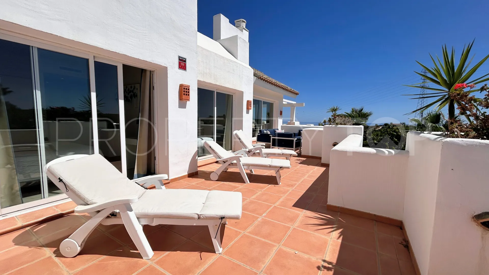 Ático en venta en Alcazaba Lagoon de 2 dormitorios