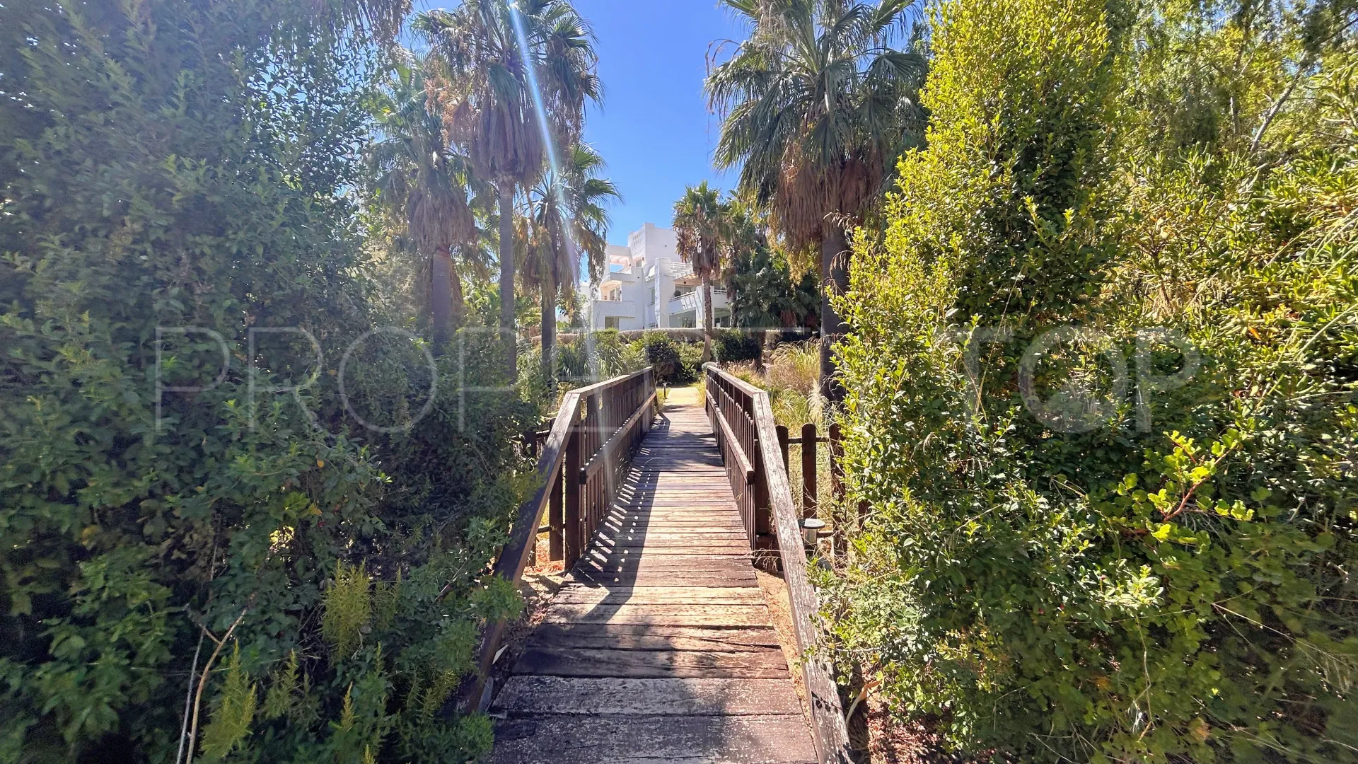 Ático en venta en Alcazaba Lagoon de 2 dormitorios