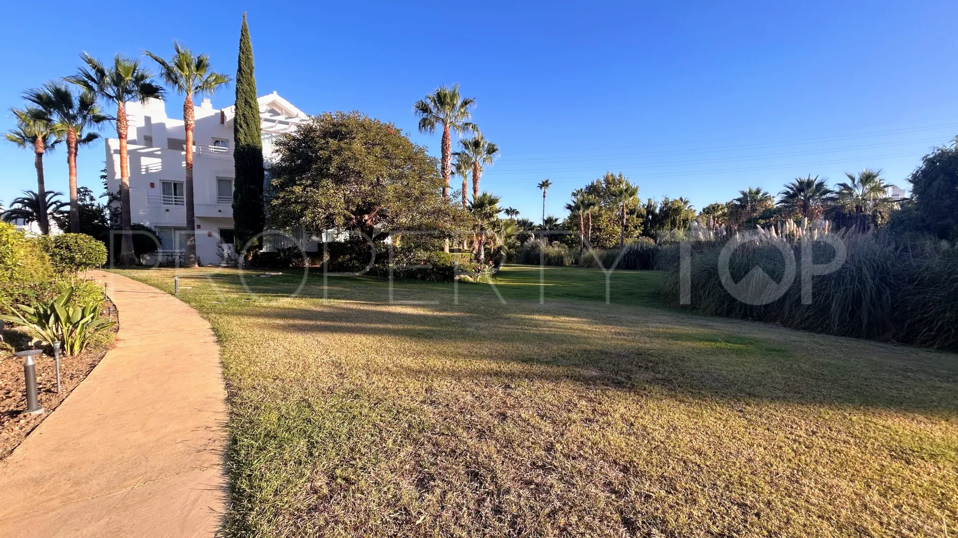 Ático en venta en Alcazaba Lagoon de 2 dormitorios