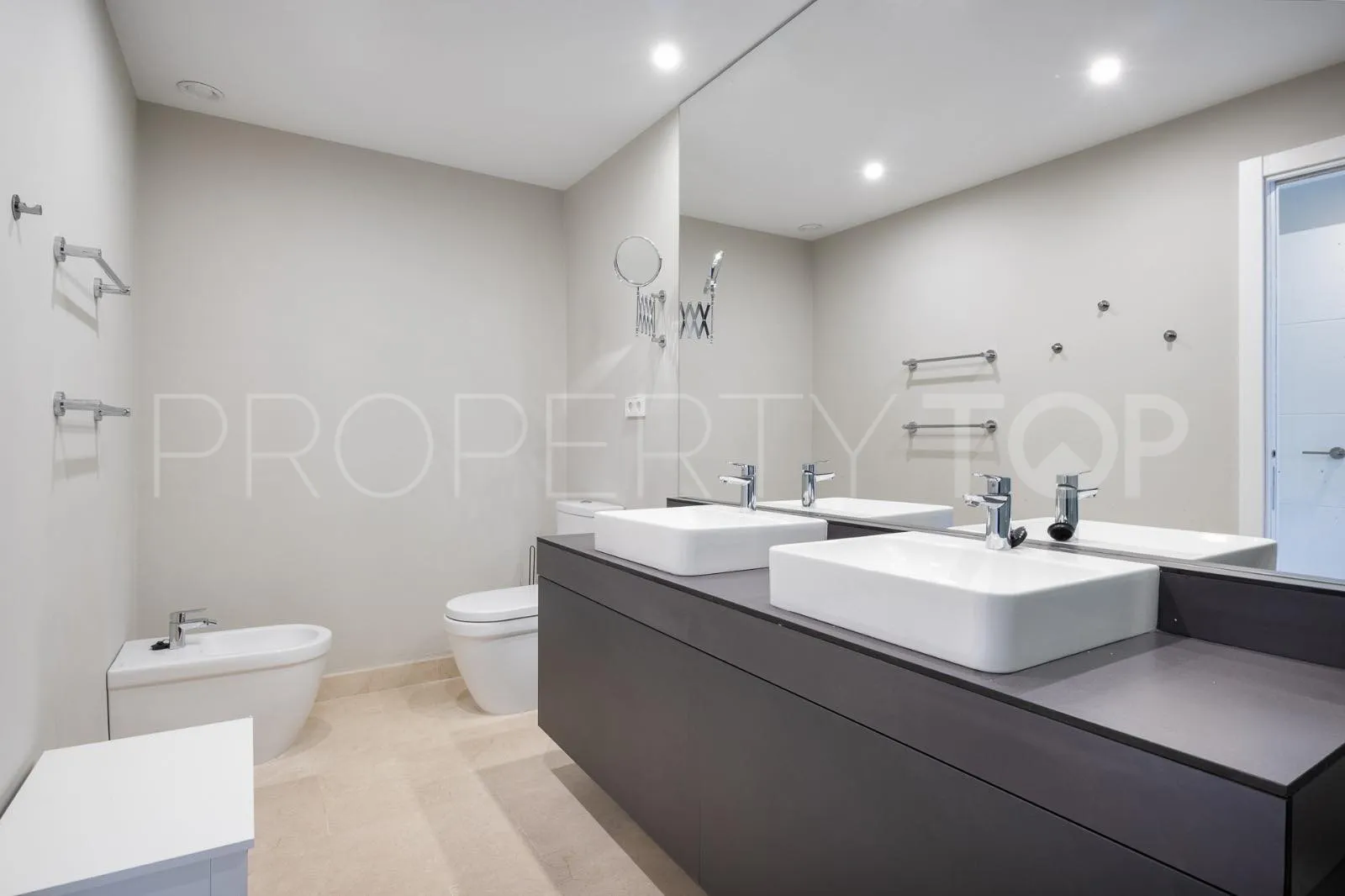 Selwo ground floor apartment for sale