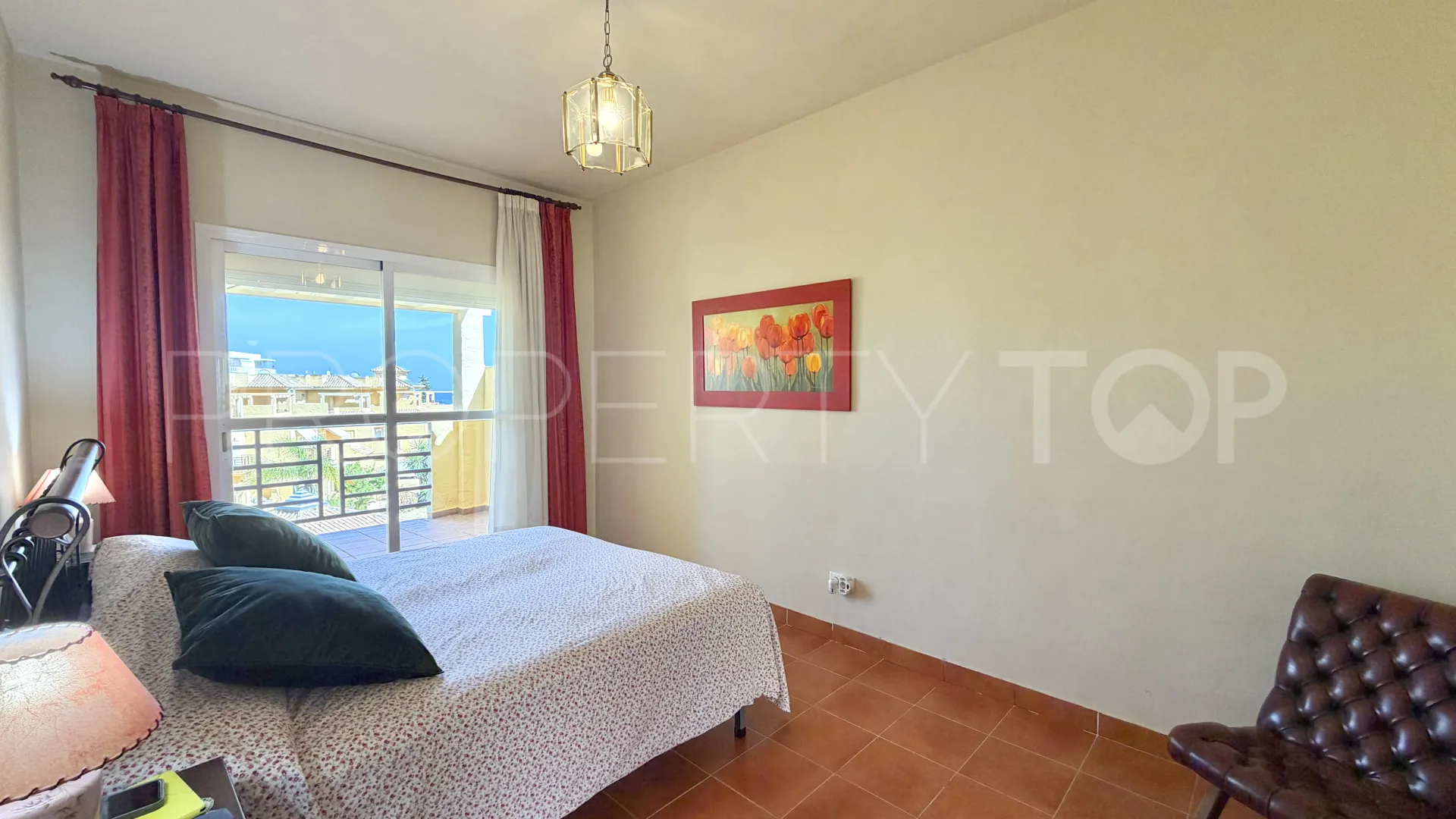 For sale town house in Cancelada