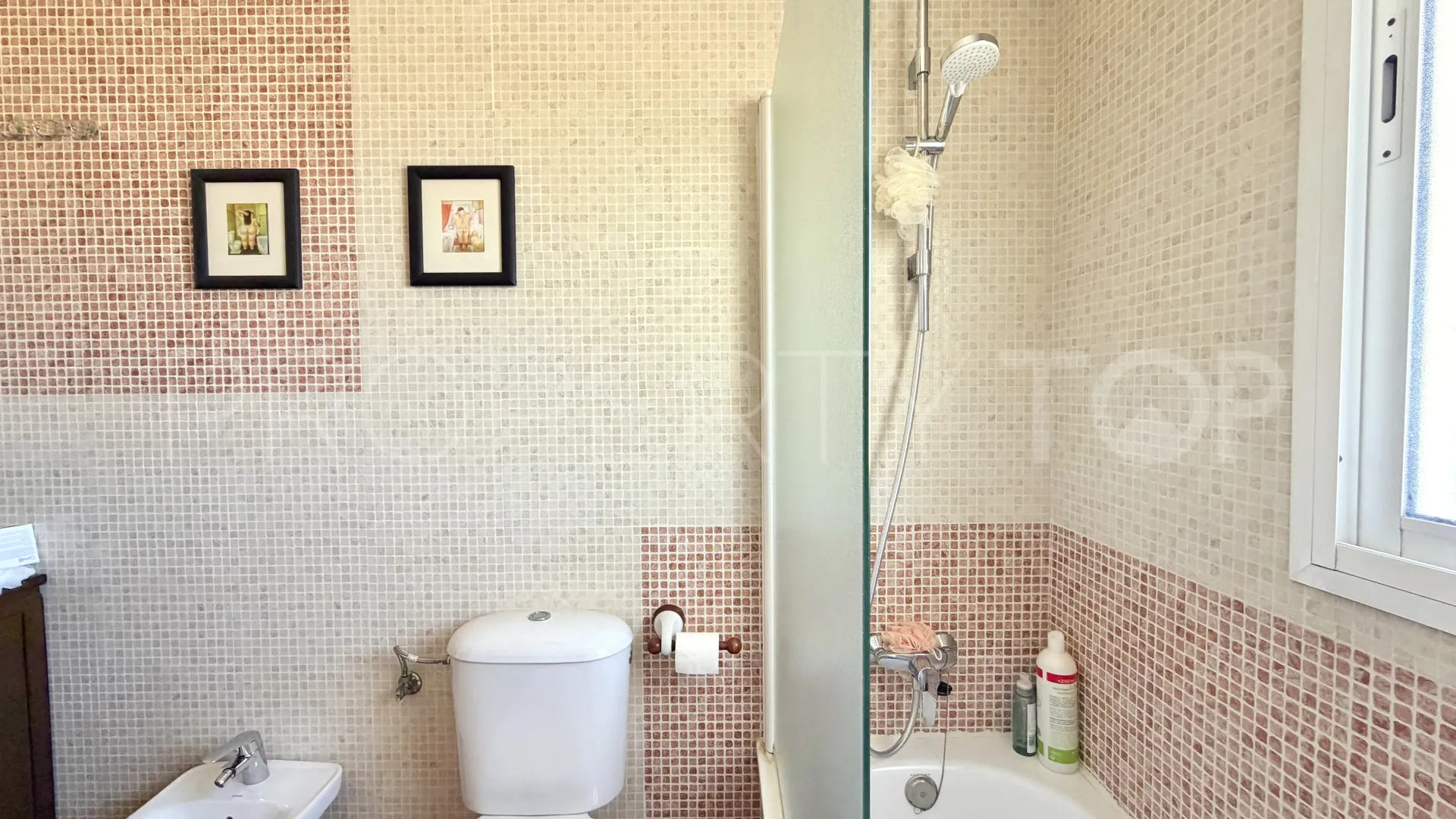 For sale town house in Cancelada