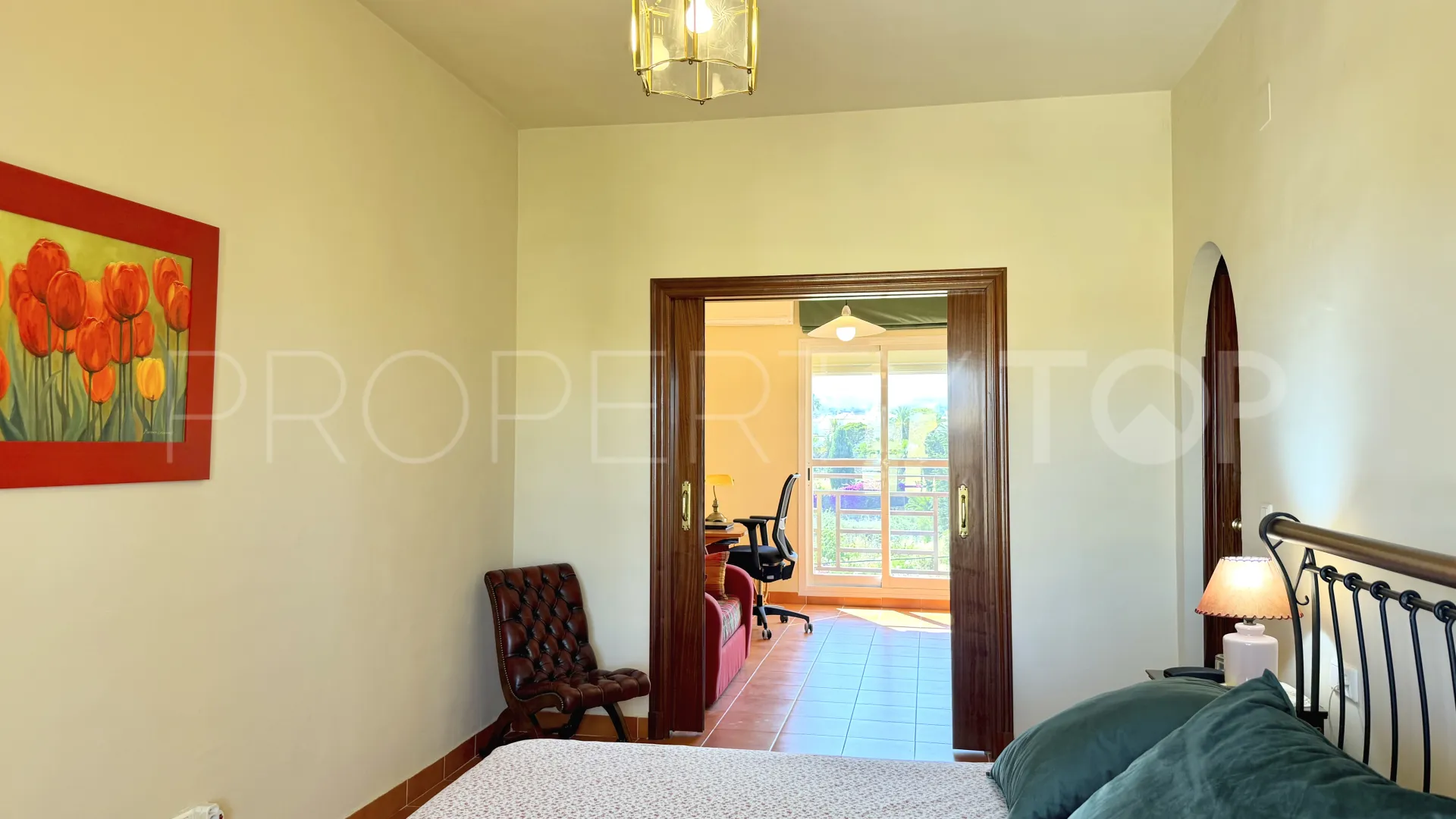 For sale town house in Cancelada