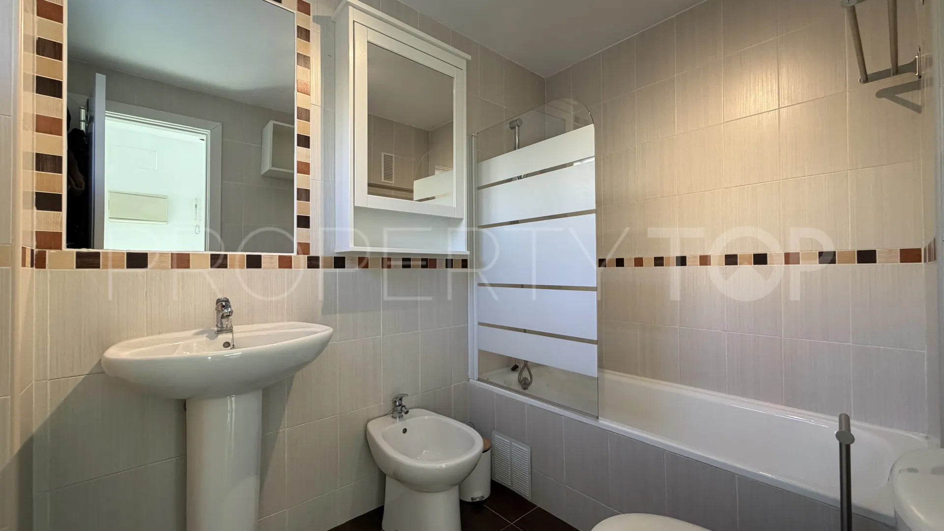 Penthouse for sale in Hacienda de Casares
