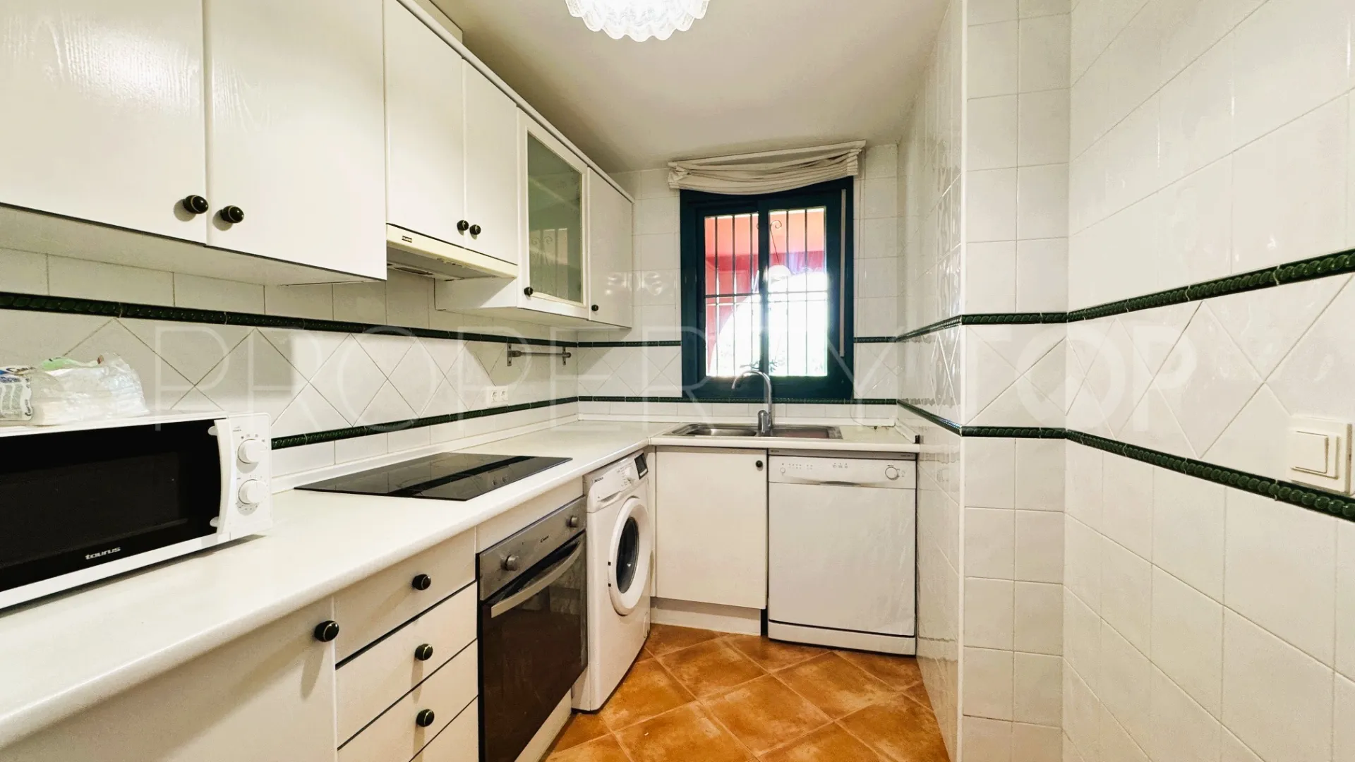 Apartment for sale in Marina de Casares with 2 bedrooms