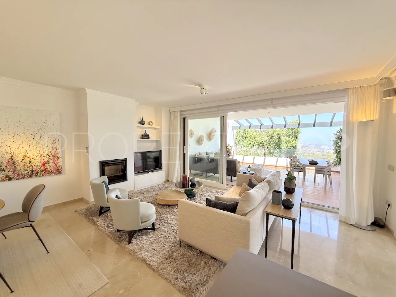 Se vende apartamento en La Mairena de 3 dormitorios