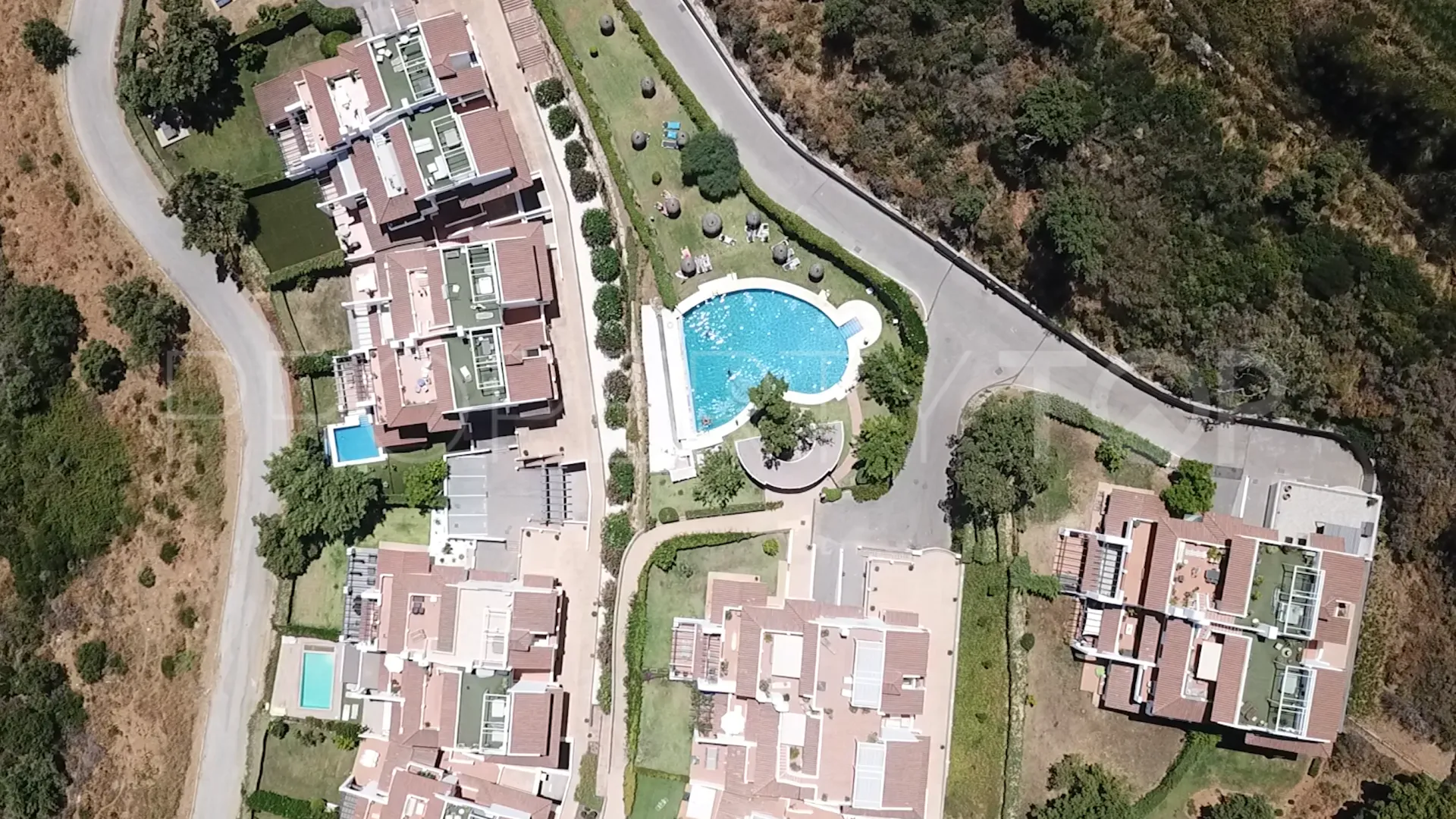 Se vende apartamento en La Mairena de 3 dormitorios