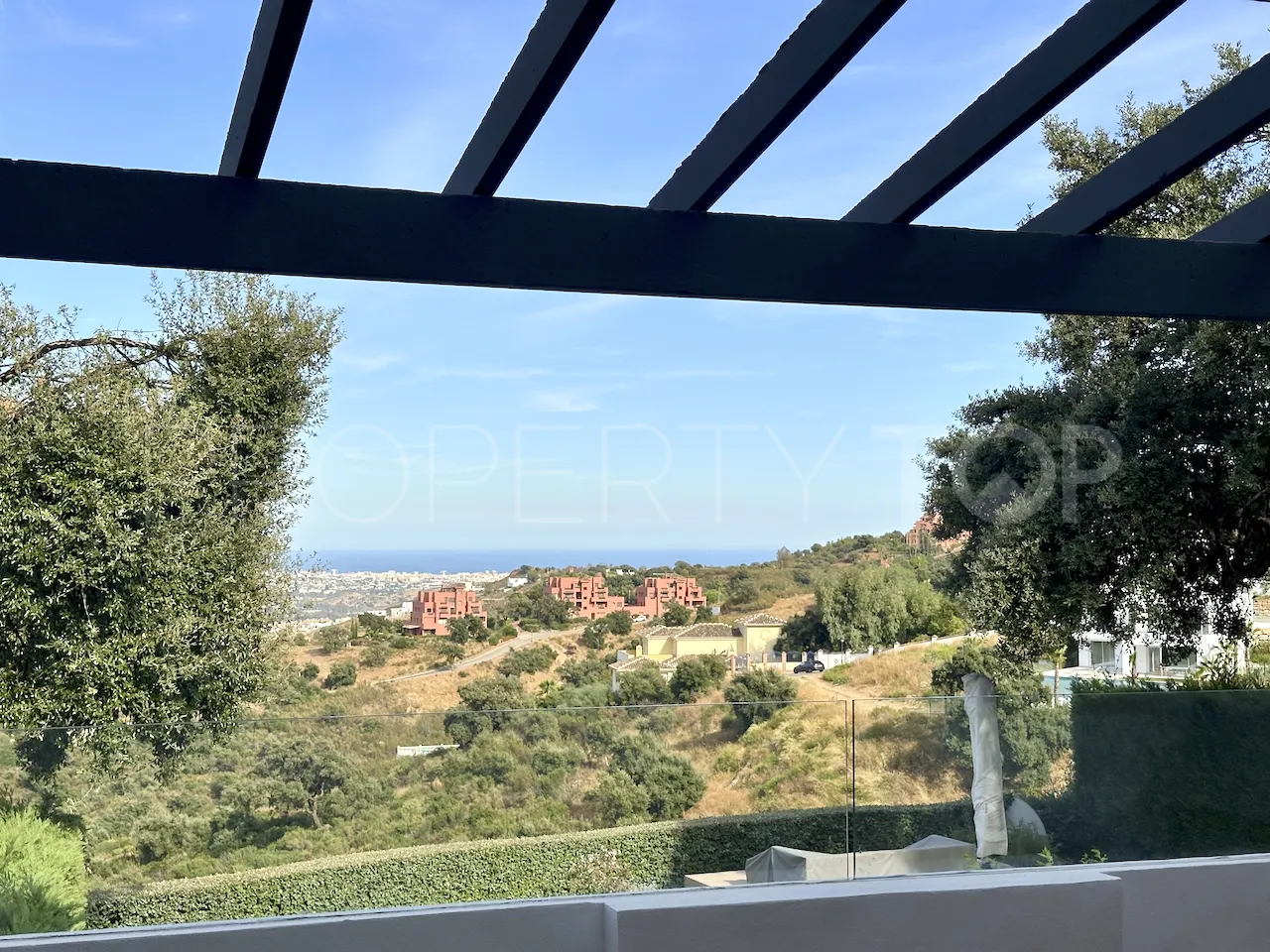 Se vende apartamento en La Mairena de 3 dormitorios