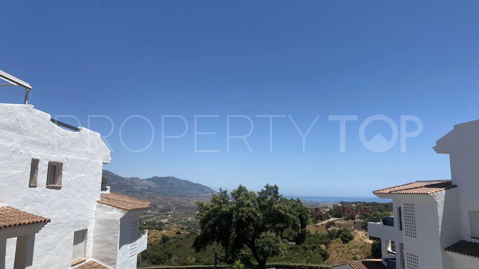 Se vende apartamento en La Mairena de 3 dormitorios