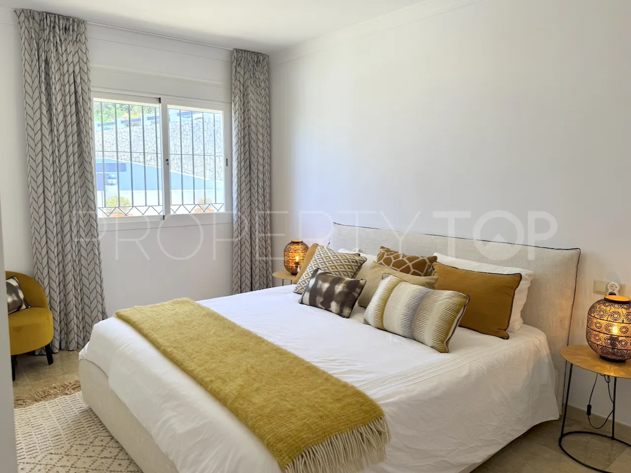 Se vende apartamento en La Mairena de 3 dormitorios