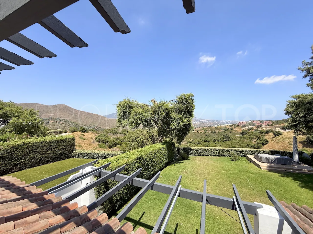 Se vende apartamento en La Mairena de 3 dormitorios